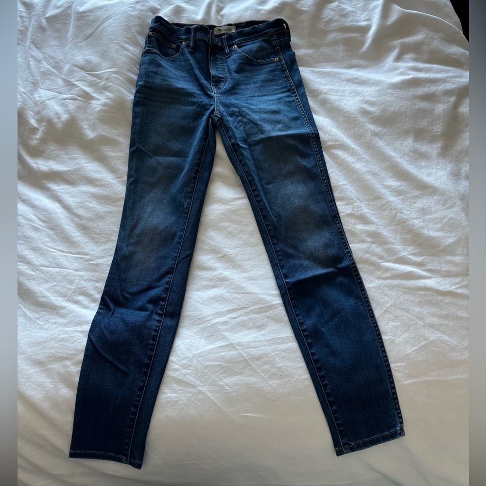 High Rise Skinny Jean from Maxwell (size 27)
